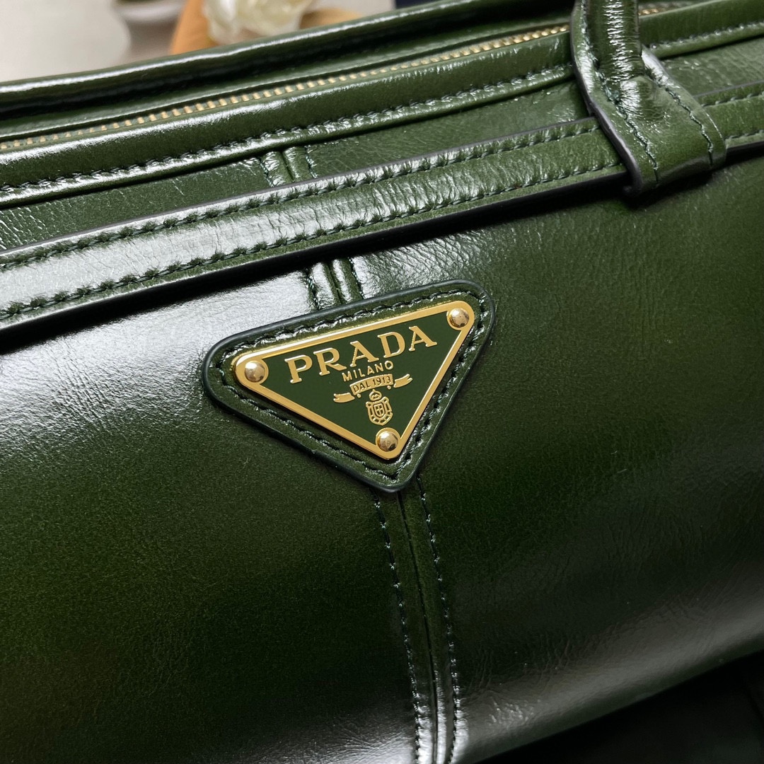 Prada Medium LusSolf Leather Handbag Bag Tote Army Green 1BA426